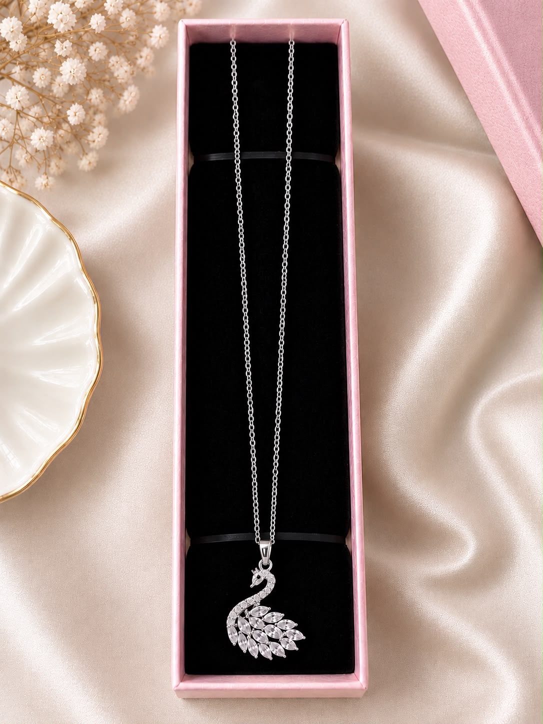 Swan Necklace